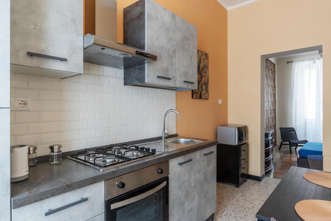 Functional Apartment - Piazza Re Di Roma Ngoại thất bức ảnh
