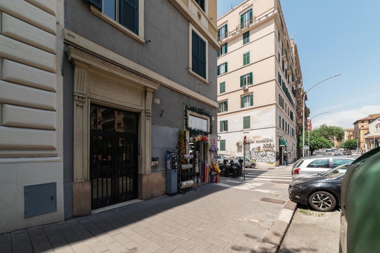 Functional Apartment - Piazza Re Di Roma Ngoại thất bức ảnh