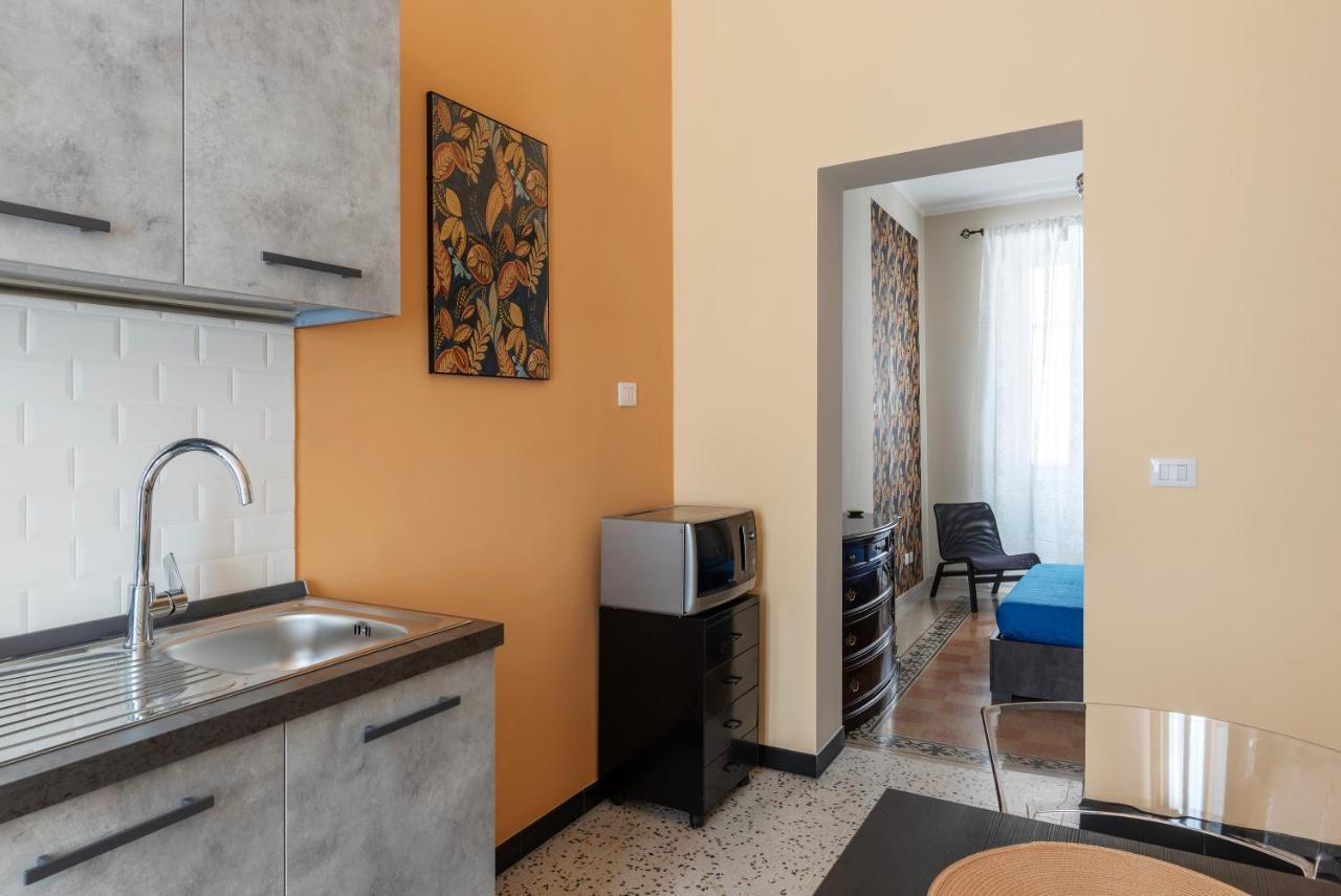 Functional Apartment - Piazza Re Di Roma Ngoại thất bức ảnh