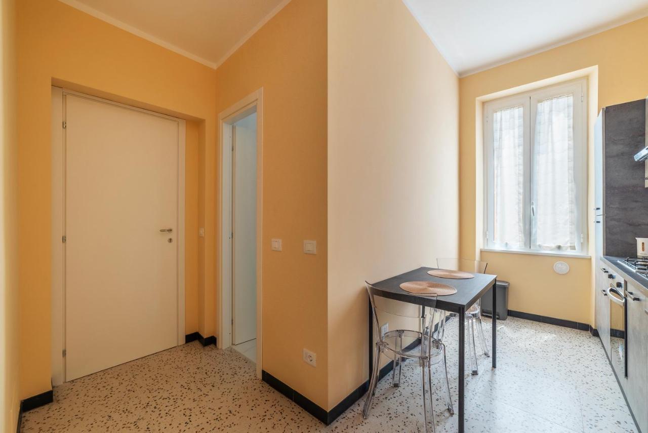 Functional Apartment - Piazza Re Di Roma Ngoại thất bức ảnh